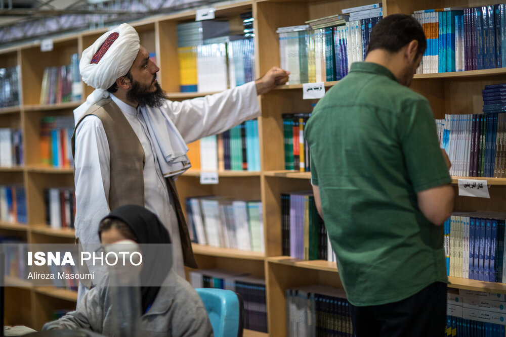 کتاب «محصولات ساختمانی دانش بنیان» منتشر شد.