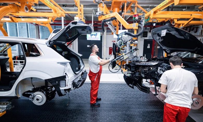 اتحادیه اروپا برای گذار به خودروهای پاک زمان می‌خرد