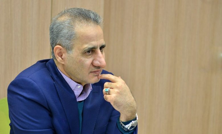 افزایش قیمت دلار و کالا ناشی از عوامل بنیادی و روانی است