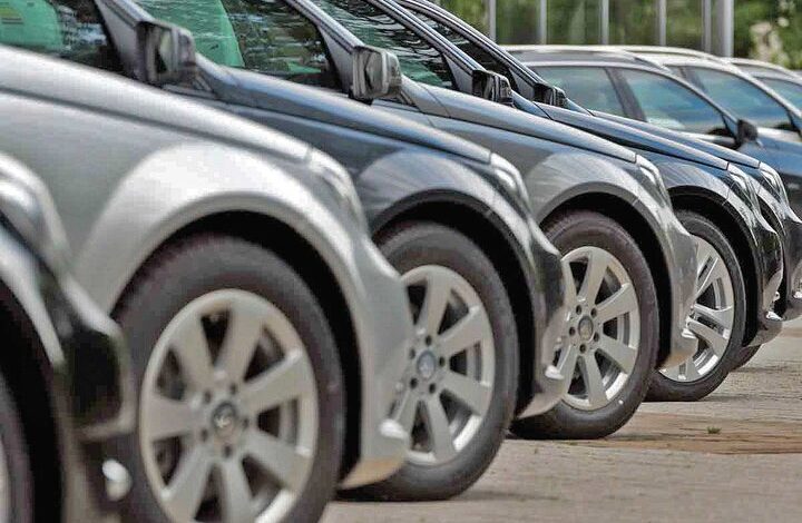 ایرانیان خارج از کشور به زودی می‌توانند خودرو وارد کنند/ ثبت سفارش با کد رهگیری