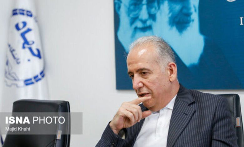 تشدید مالیات در شرایط رکود تورمی تصمیم درستی نیست