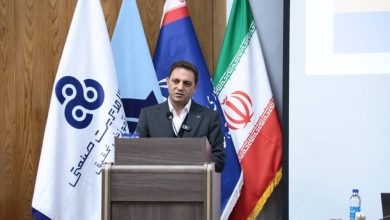 توسعه اقتصادی باید رفاه و کاهش فقر را به همراه داشته باشد