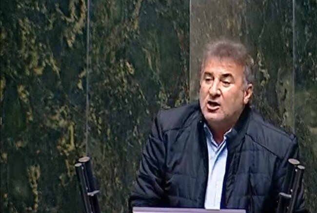 رئیس فراکسیون تسهیل تجارت: باید تدبیری برای وضعیت سخت اقتصادی اندیشیده شود