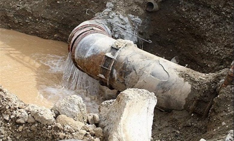 سالانه معادل مصرف ۱۷ میلیون نفر، آب از شبکه‌های انتقال و توزیع کشور هدر می رود