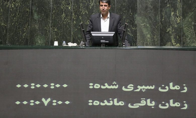 شیخی‌زاده: خودروهای پرمصرف دود بنزین را به ریه‌های مردم می‌فرستند