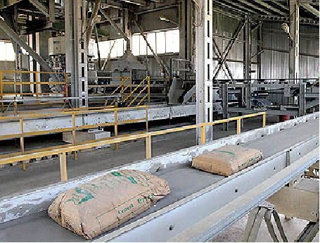 کاهش ۱۰ درصدی تولید سیمان در هشت ماهه امسال 